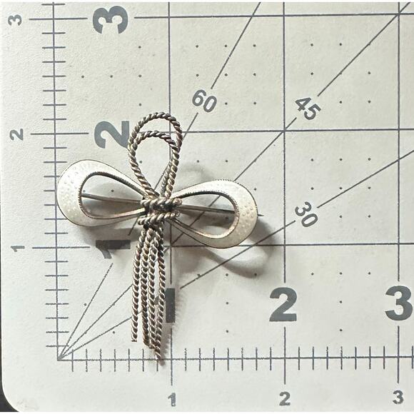 N. A. Jorgensen Norway 925 sterling silver white guilloche enamel bow brooch - Picture 7 of 8